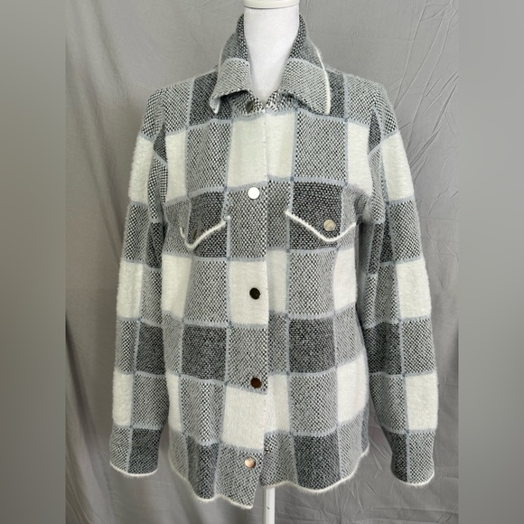 Rachel Zoe Black and White Checkered Teddy Super Soft, heavy Shacket - Picture 2 of 4